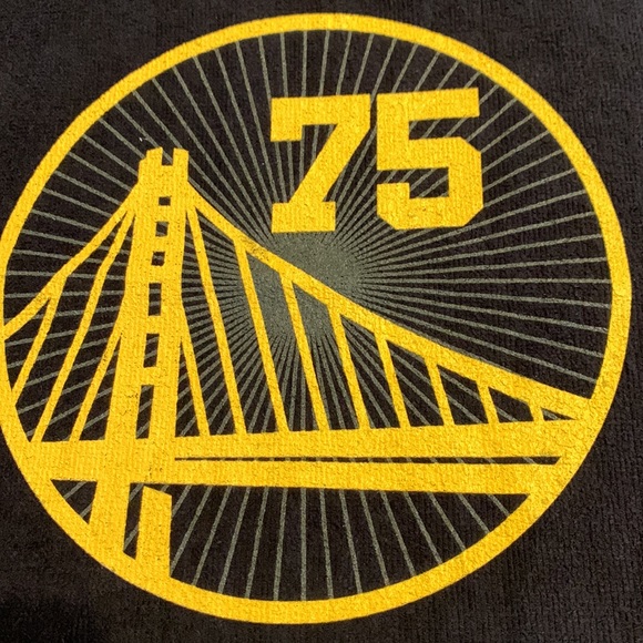 Golden State Warrior’s 75 year celebration of the NBA with a black Dub towel! - Picture 2 of 2